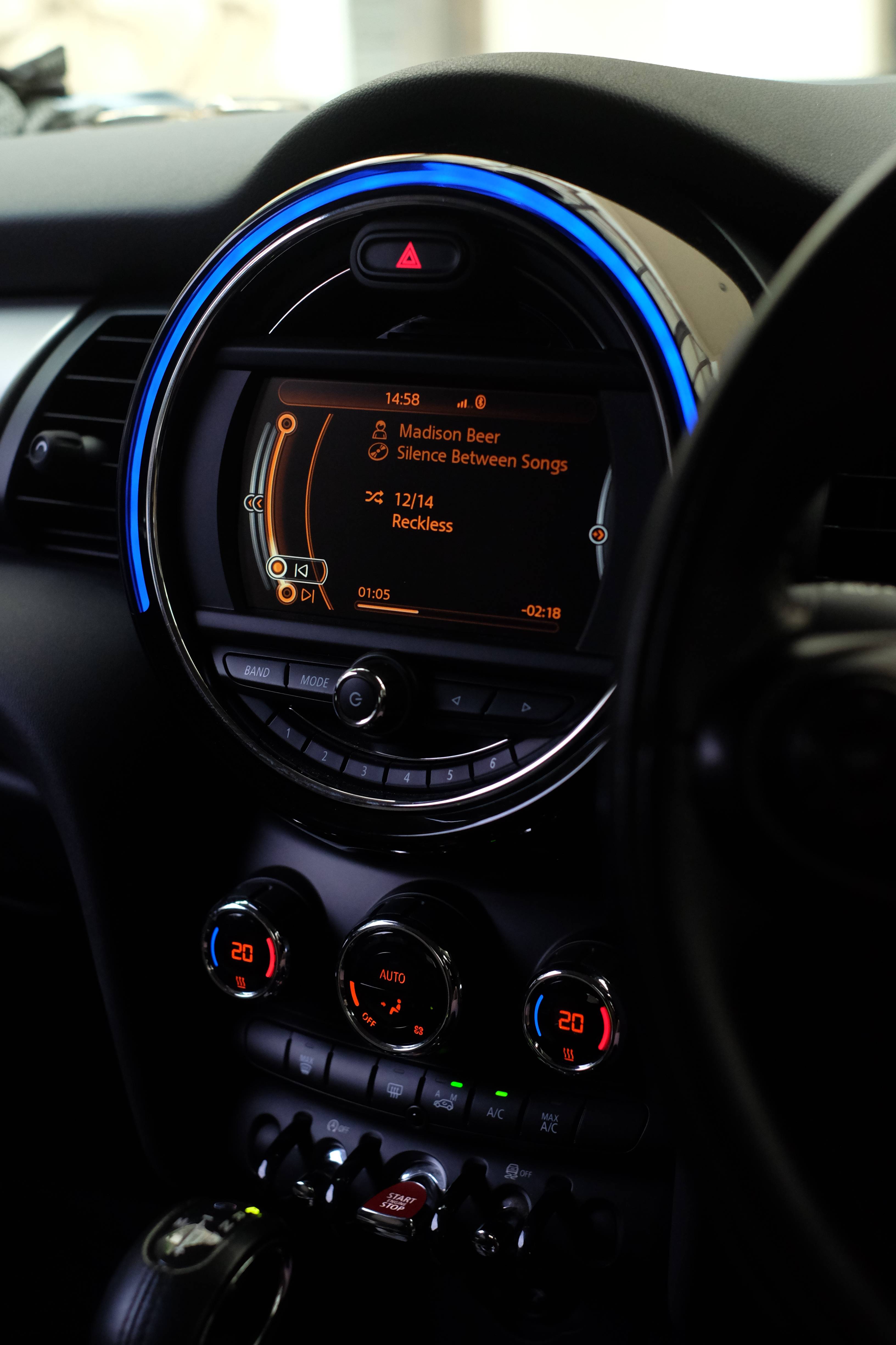 2015 MINI 3 Door 2015 MINI 3 Door