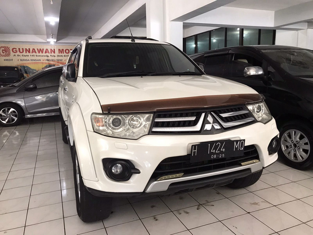 2015 Mitsubishi Pajero Sport 2015 Mitsubishi Pajero Sport