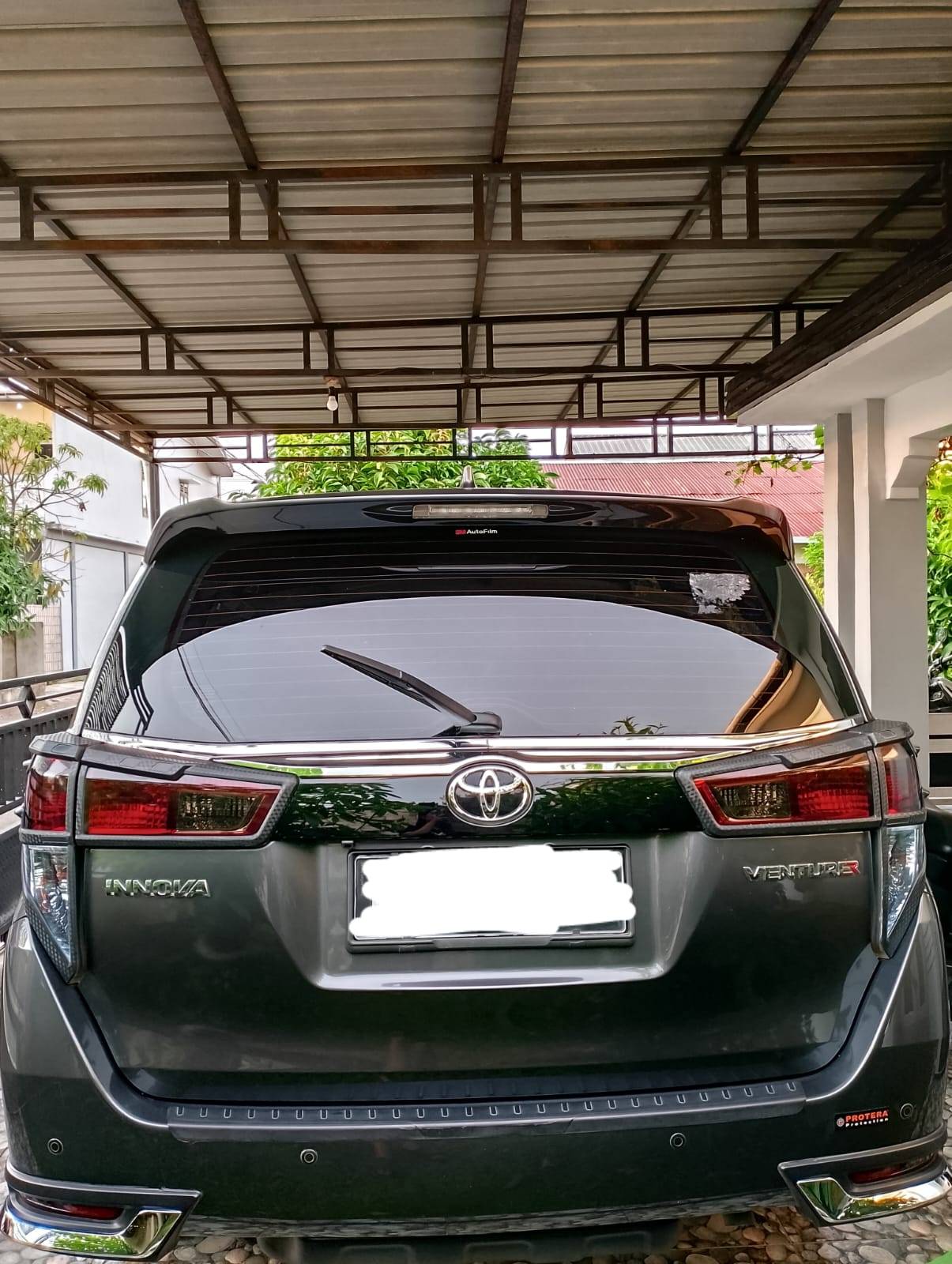 2017 Toyota Kijang Innova Zenix 2017 Toyota Kijang Innova Zenix