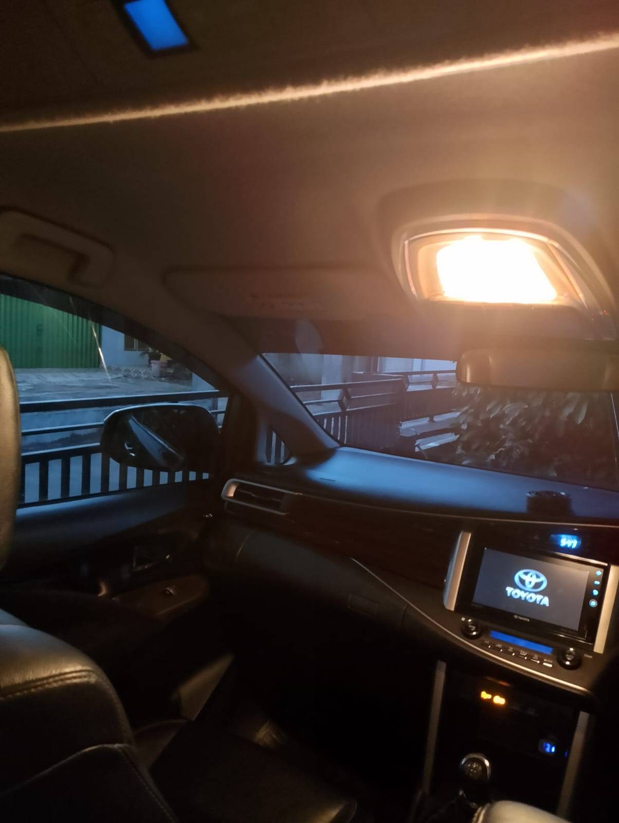 2017 Toyota Kijang Innova Zenix 2017 Toyota Kijang Innova Zenix