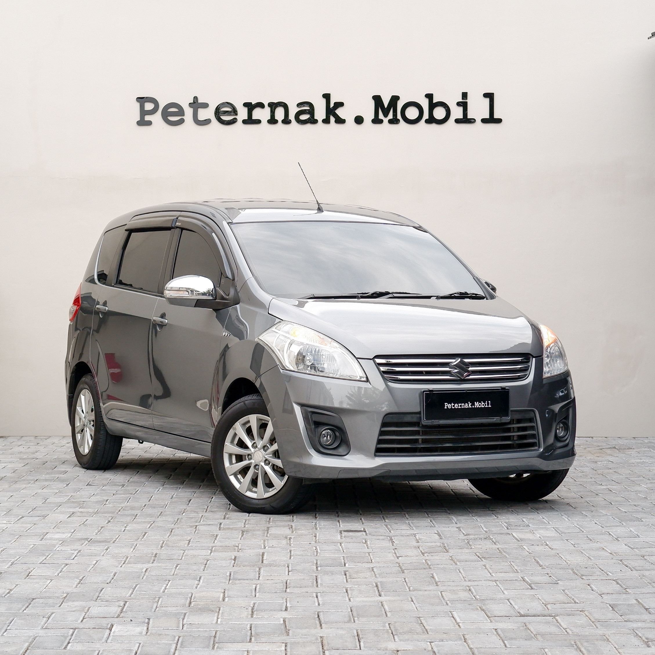 2012 Suzuki Ertiga Bekas 2012 Suzuki Ertiga Bekas