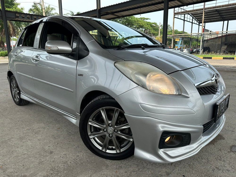 2010 Toyota Yaris 2010 Toyota Yaris