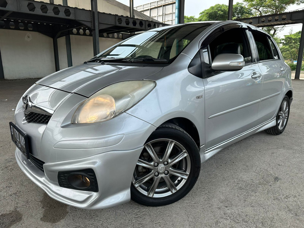 2010 Toyota Yaris 2010 Toyota Yaris