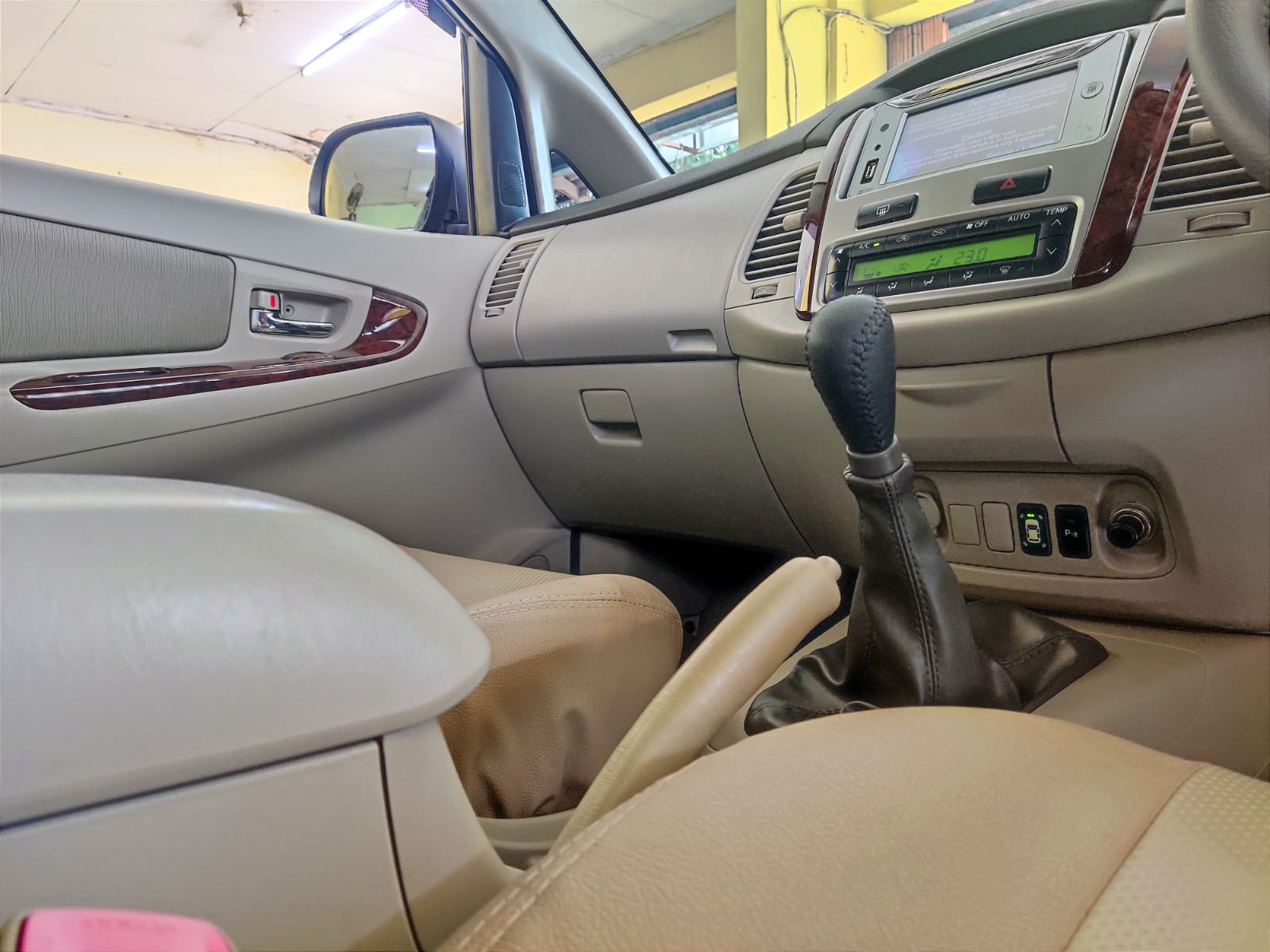 2018 Toyota Innova 2018 Toyota Innova