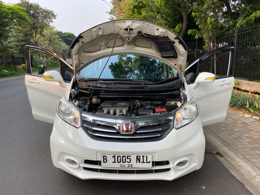 2013 Honda Freed 2013 Honda Freed