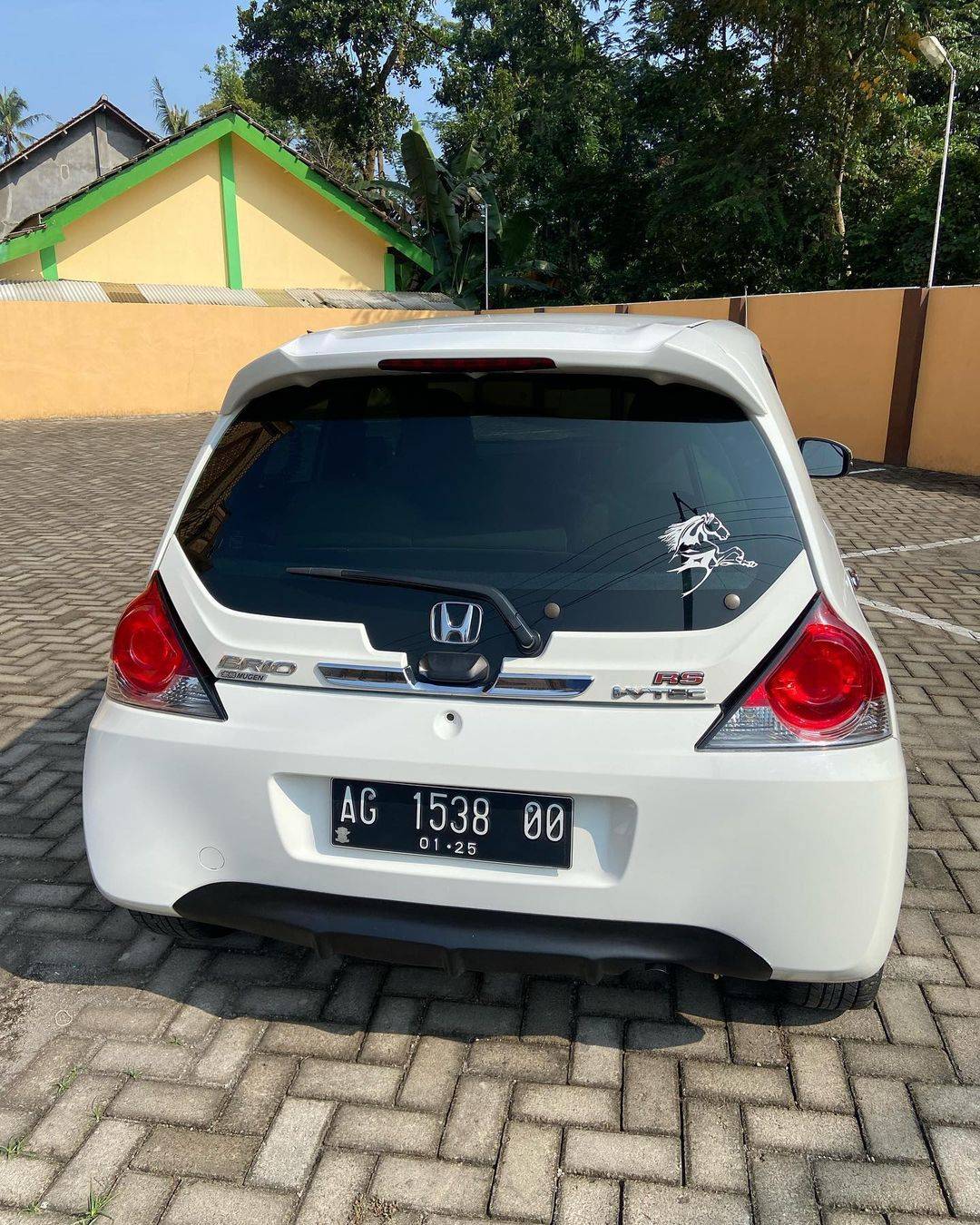 2016 Honda Brio 2016 Honda Brio