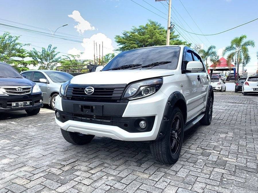 2017 Daihatsu Terios 2017 Daihatsu Terios