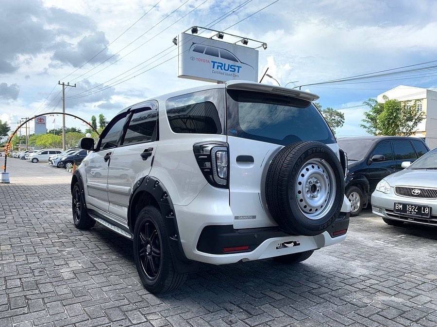 2017 Daihatsu Terios 2017 Daihatsu Terios