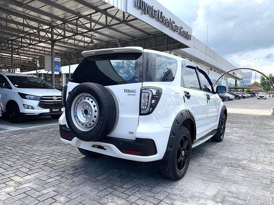 2017 Daihatsu Terios 2017 Daihatsu Terios