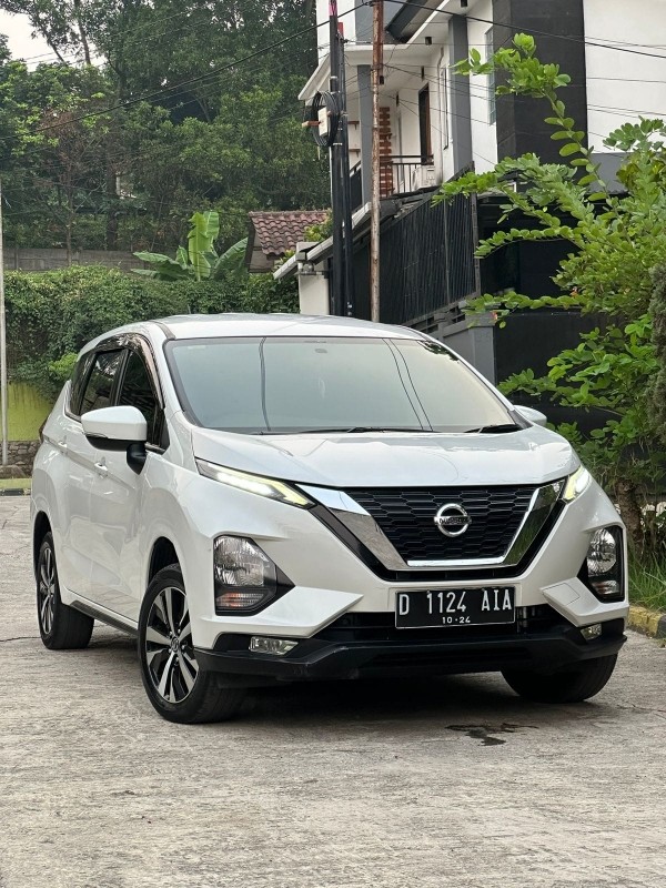 2019 Nissan Livina