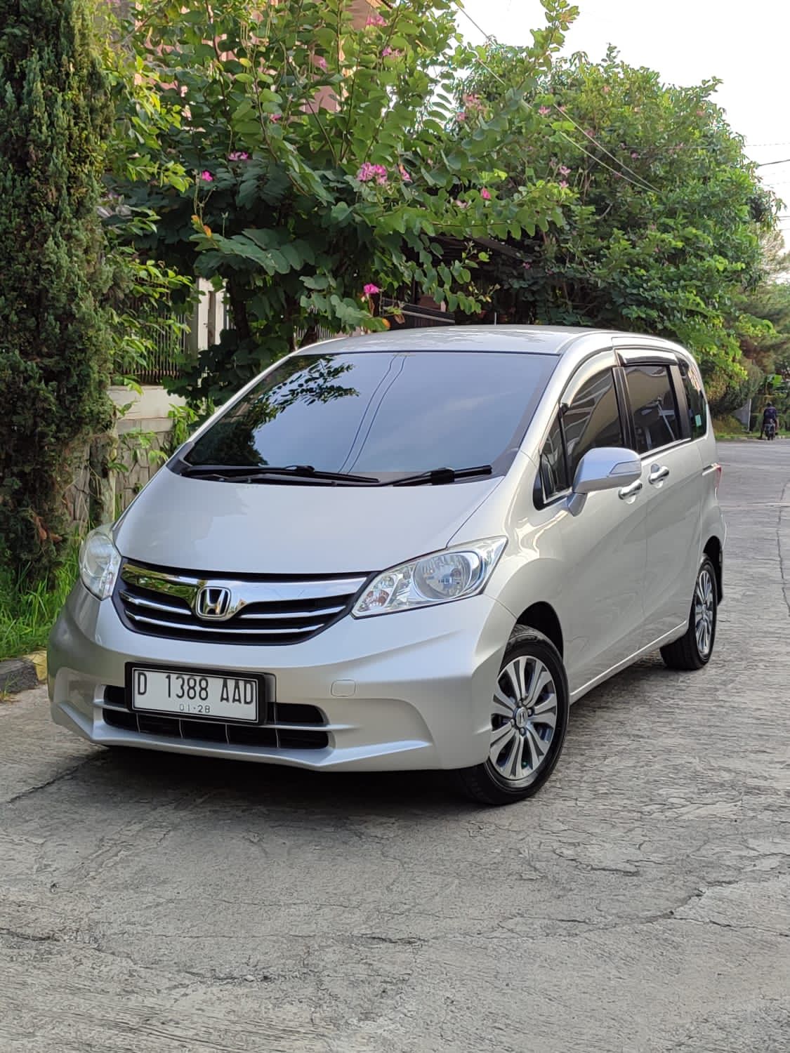 2012 Honda Freed 2012 Honda Freed