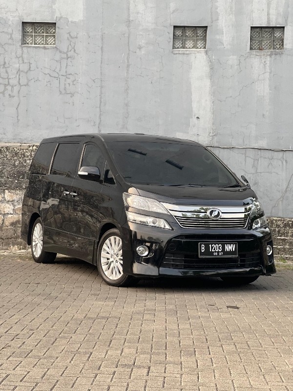2012 Toyota Vellfire