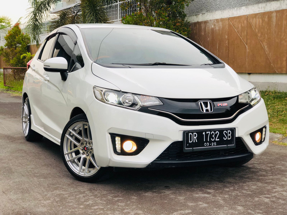 2015 Honda Jazz 2015 Honda Jazz