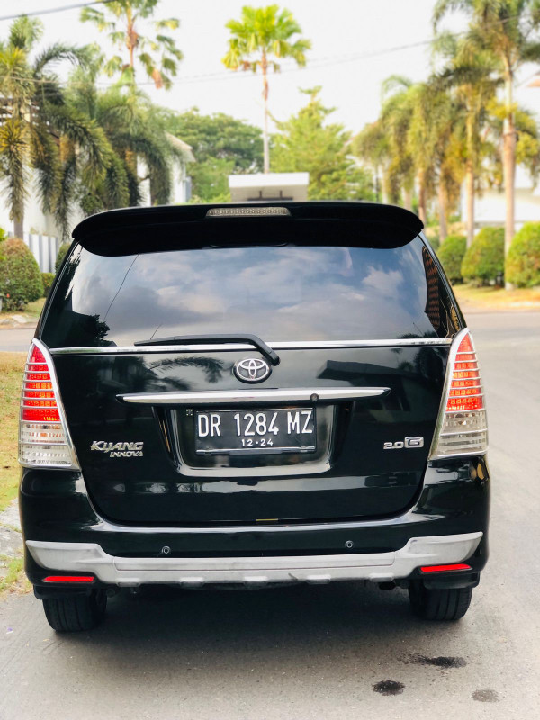 2011 Toyota Kijang Innova 2011 Toyota Kijang Innova