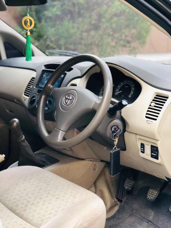 2011 Toyota Kijang Innova 2011 Toyota Kijang Innova