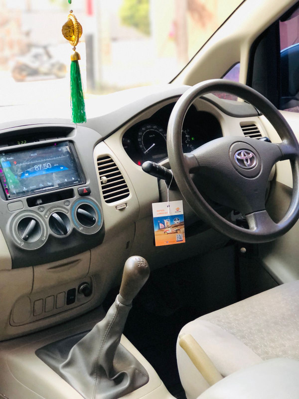 2011 Toyota Kijang Innova 2011 Toyota Kijang Innova