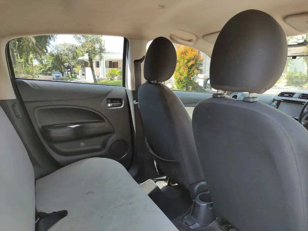 2012 Mitsubishi Mirage 2012 Mitsubishi Mirage