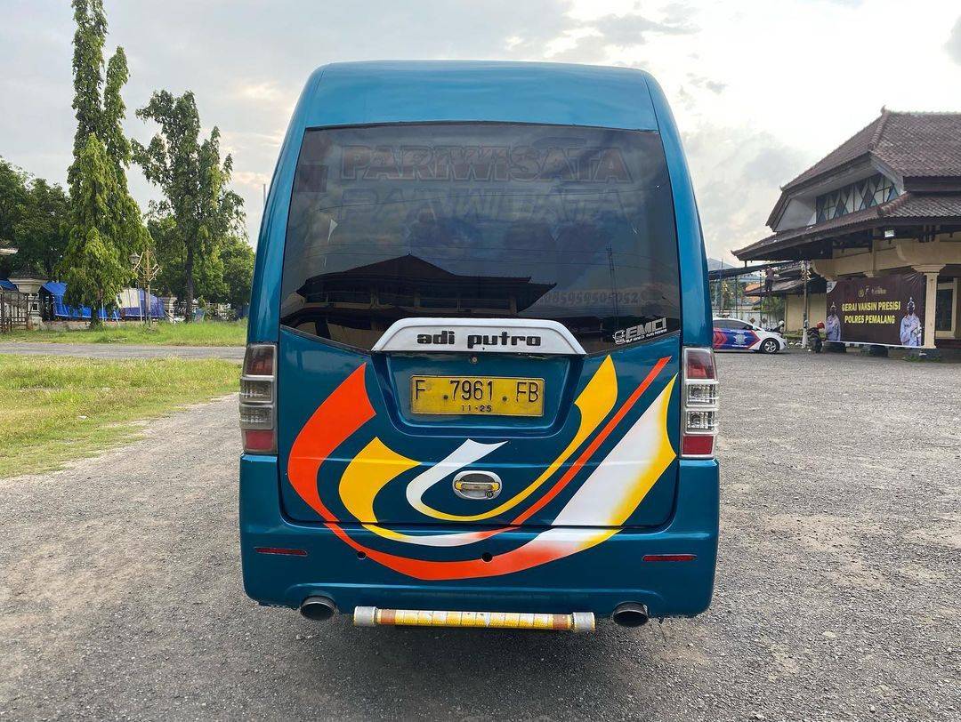 2015 Isuzu Traga 2015 Isuzu Traga