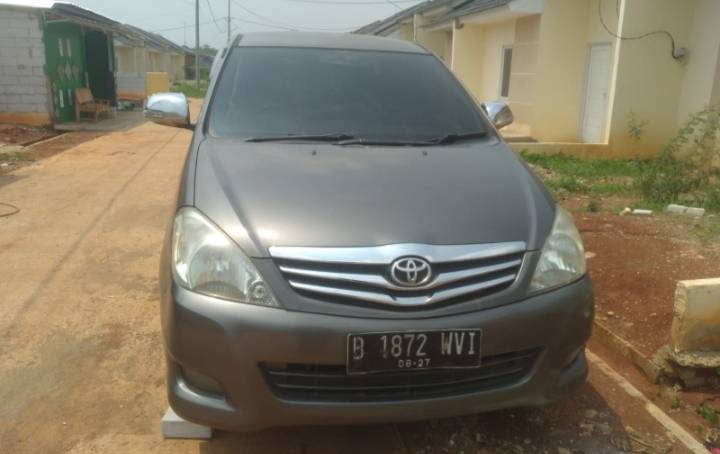 Harga OTR Toyota Kijang Innova Zenix Hybrid EV 2024 Di Subang - Lihat ...