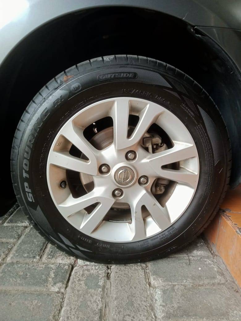 2011 Nissan Livina 2011 Nissan Livina