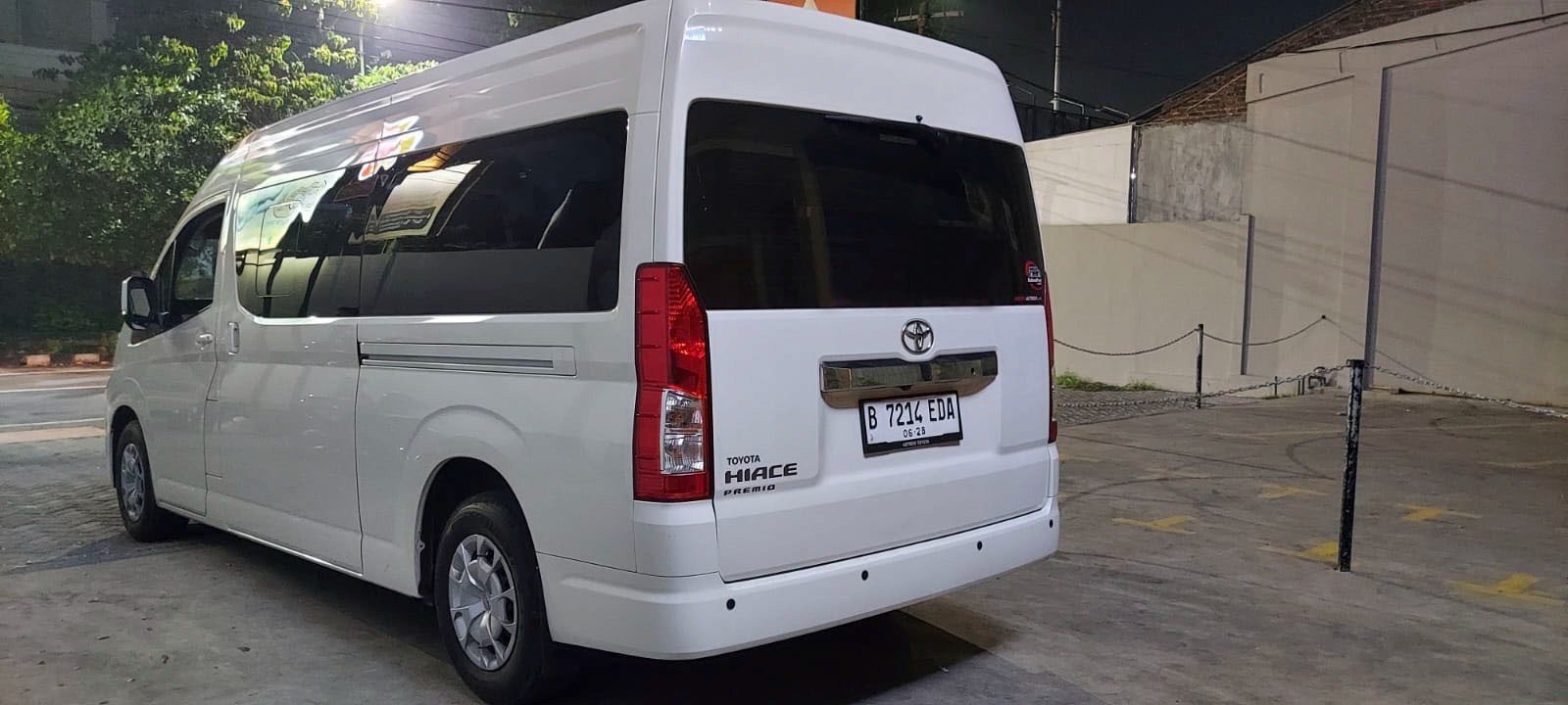 2023 Toyota Hiace Premio 2023 Toyota Hiace Premio