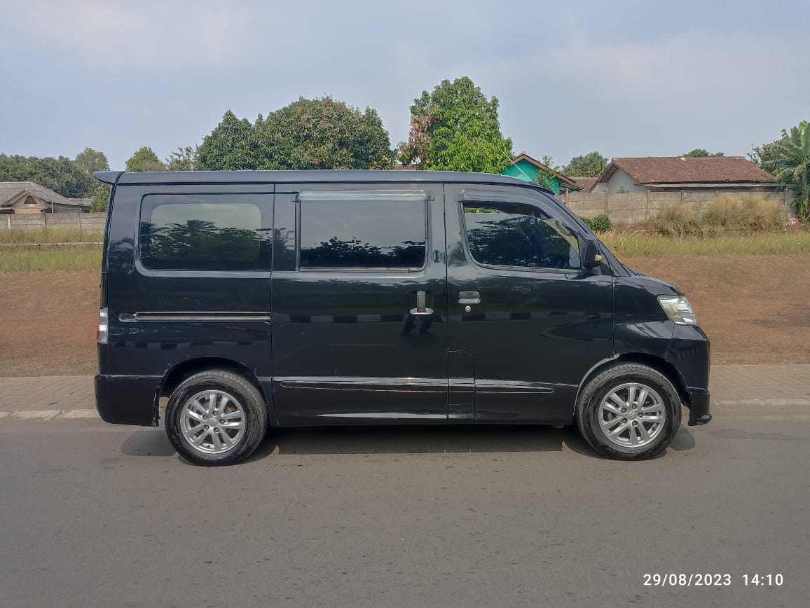 2017 Daihatsu Luxio 2017 Daihatsu Luxio