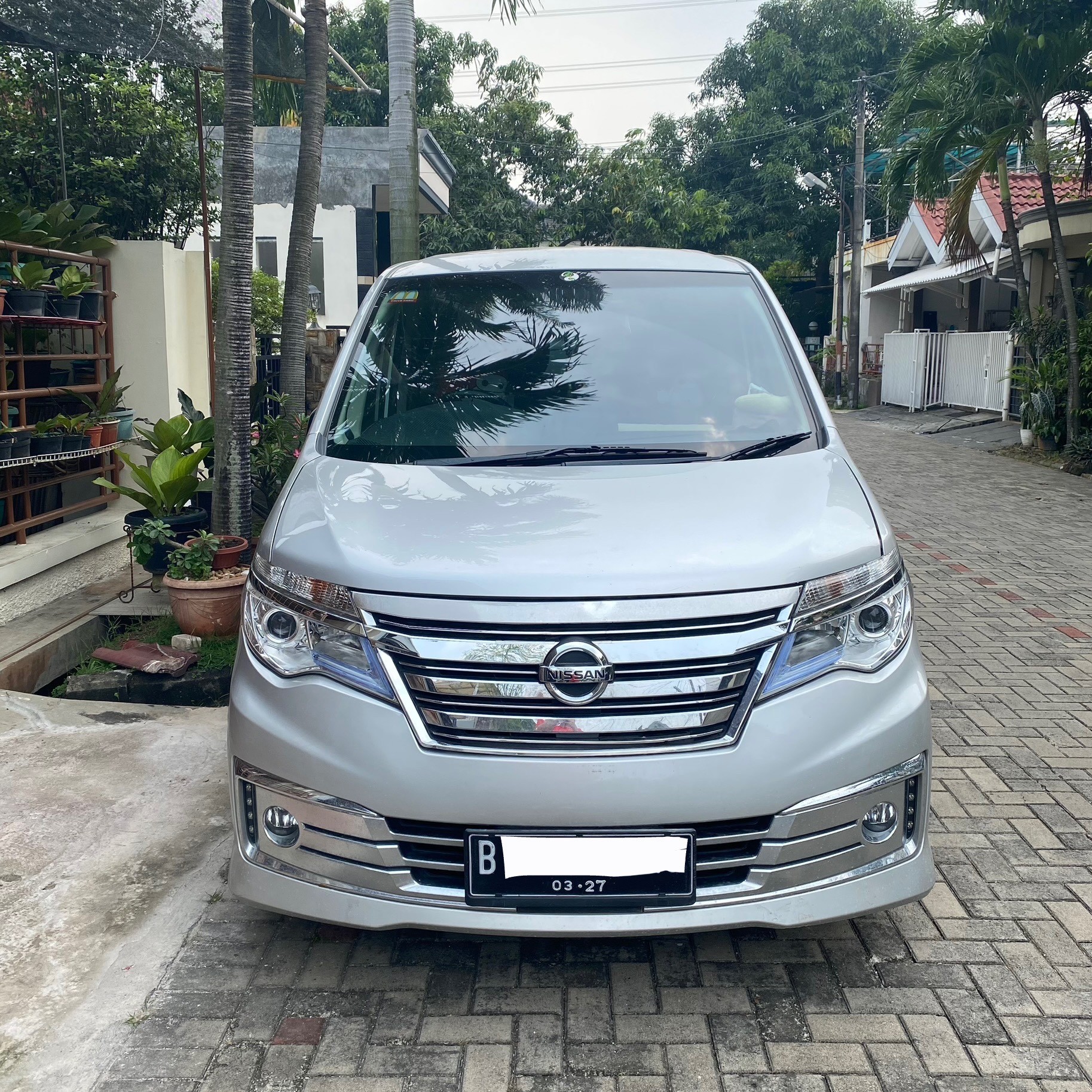 Second Hand 2017 Nissan Serena Second Hand 2017 Nissan Serena
