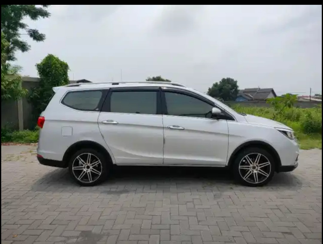 2018 Wuling Cortez 1.5 S T LUX + CVT 2018 Wuling Cortez 1.5 S T LUX + CVT