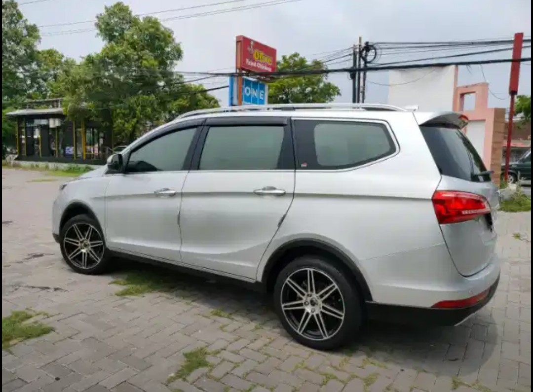 2018 Wuling Cortez 1.5 S T LUX + CVT 2018 Wuling Cortez 1.5 S T LUX + CVT
