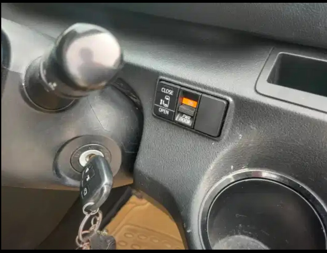 2017 Toyota Sienta G MT 2017 Toyota Sienta G MT