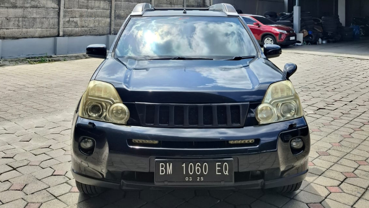 Second Hand 2009 Nissan X Trail 2.5L CVT AT Second Hand 2009 Nissan X Trail 2.5L CVT AT