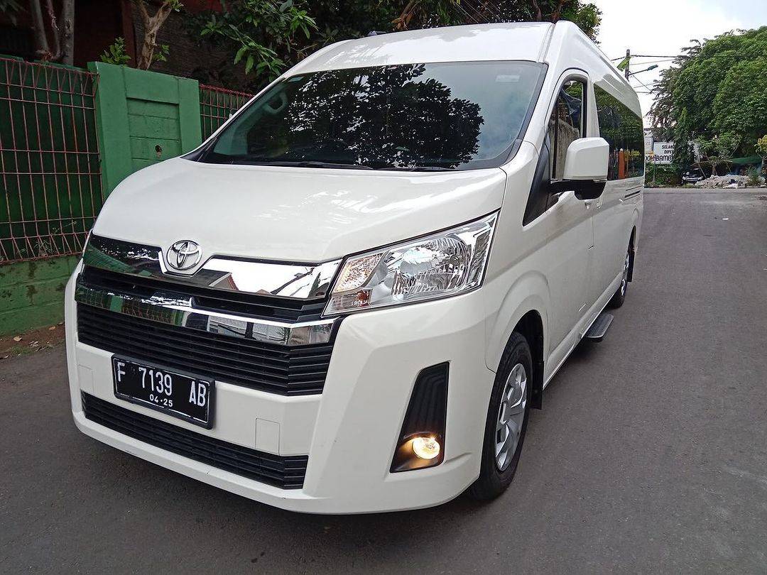 Second Hand 2020 Toyota Hiace Second Hand 2020 Toyota Hiace