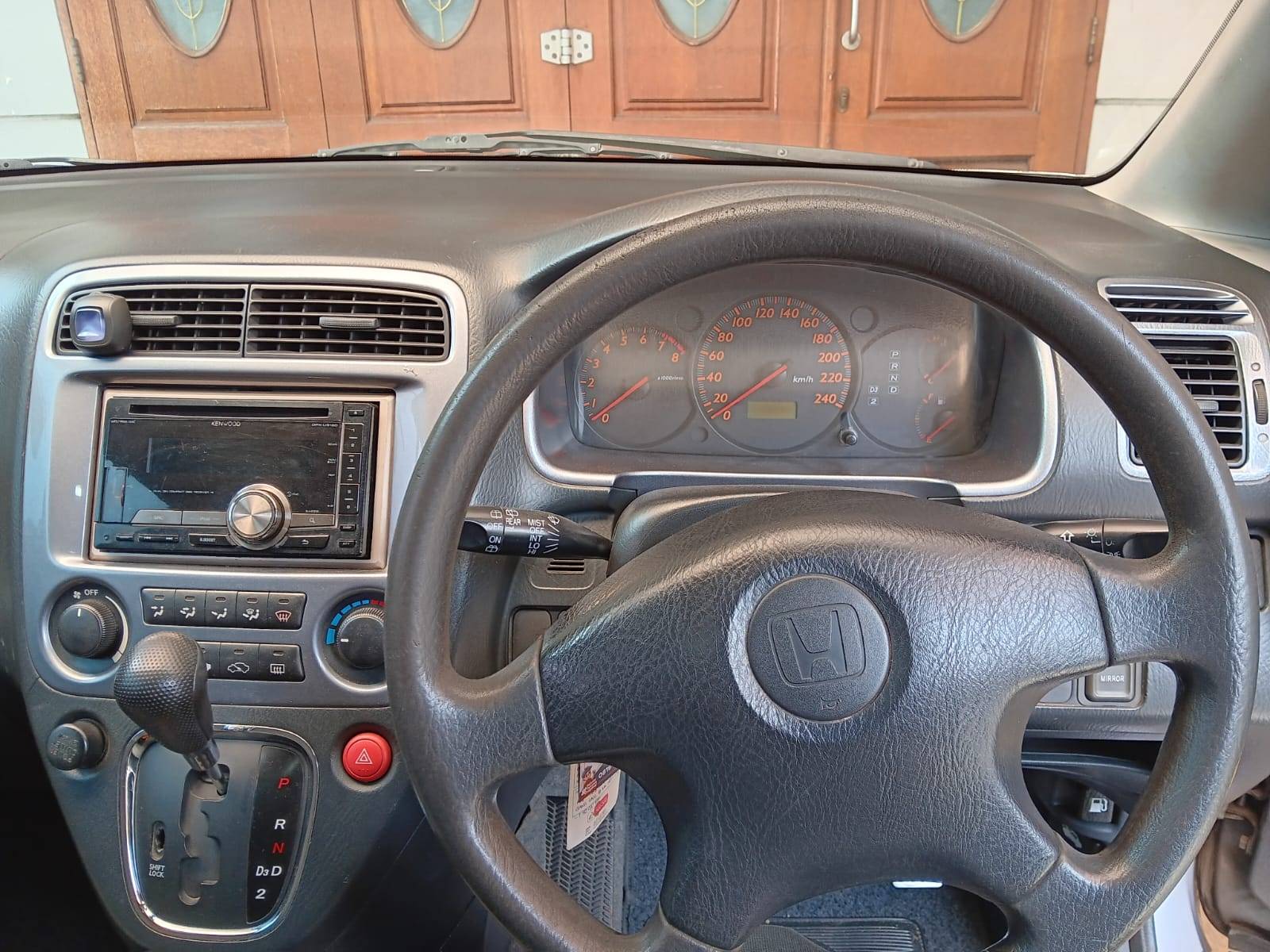 2002 Honda Stream 2002 Honda Stream