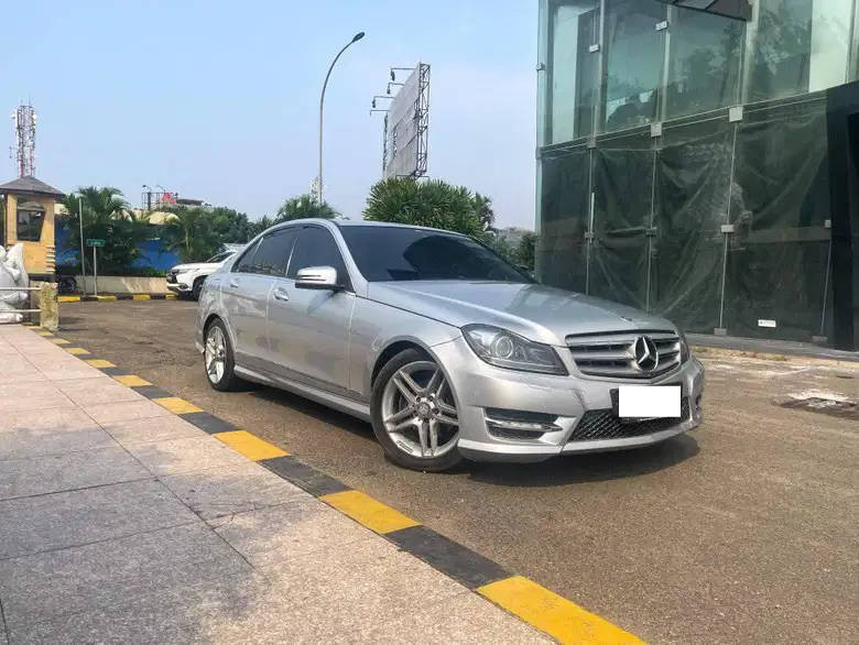 2012 Mercedes Benz C-Class  C 250 AMG AT 2012 Mercedes Benz C-Class  C 250 AMG AT