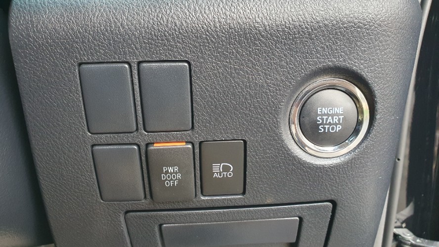 2023 Toyota Alphard 2023 Toyota Alphard