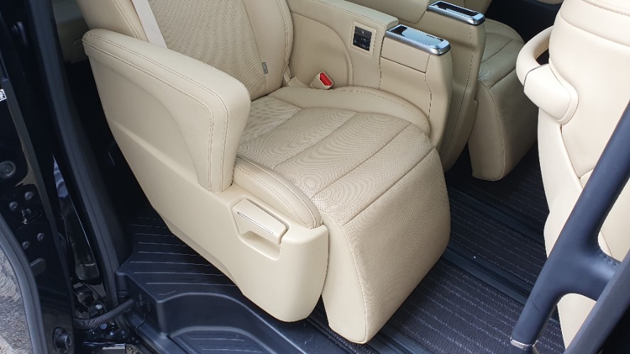 2023 Toyota Alphard 2023 Toyota Alphard