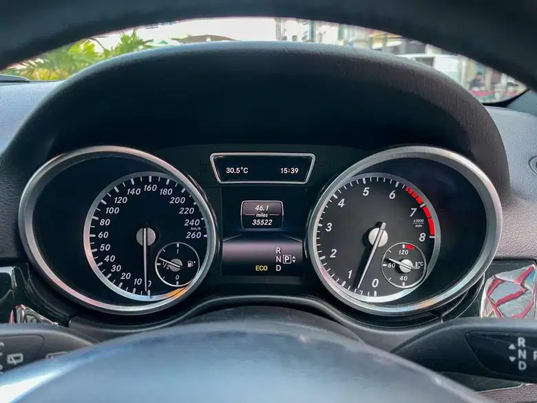 2015 Mercedes Benz ML-Class 2015 Mercedes Benz ML-Class