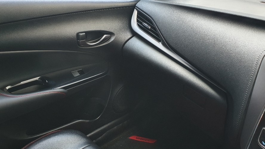 2021 Toyota Yaris 2021 Toyota Yaris