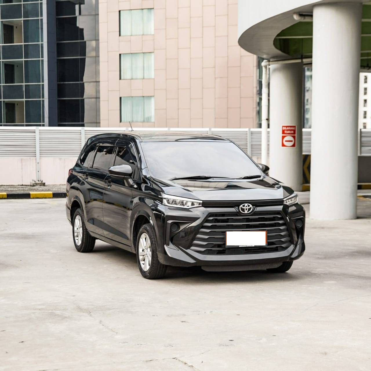 Second Hand 2023 Toyota Avanza Second Hand 2023 Toyota Avanza