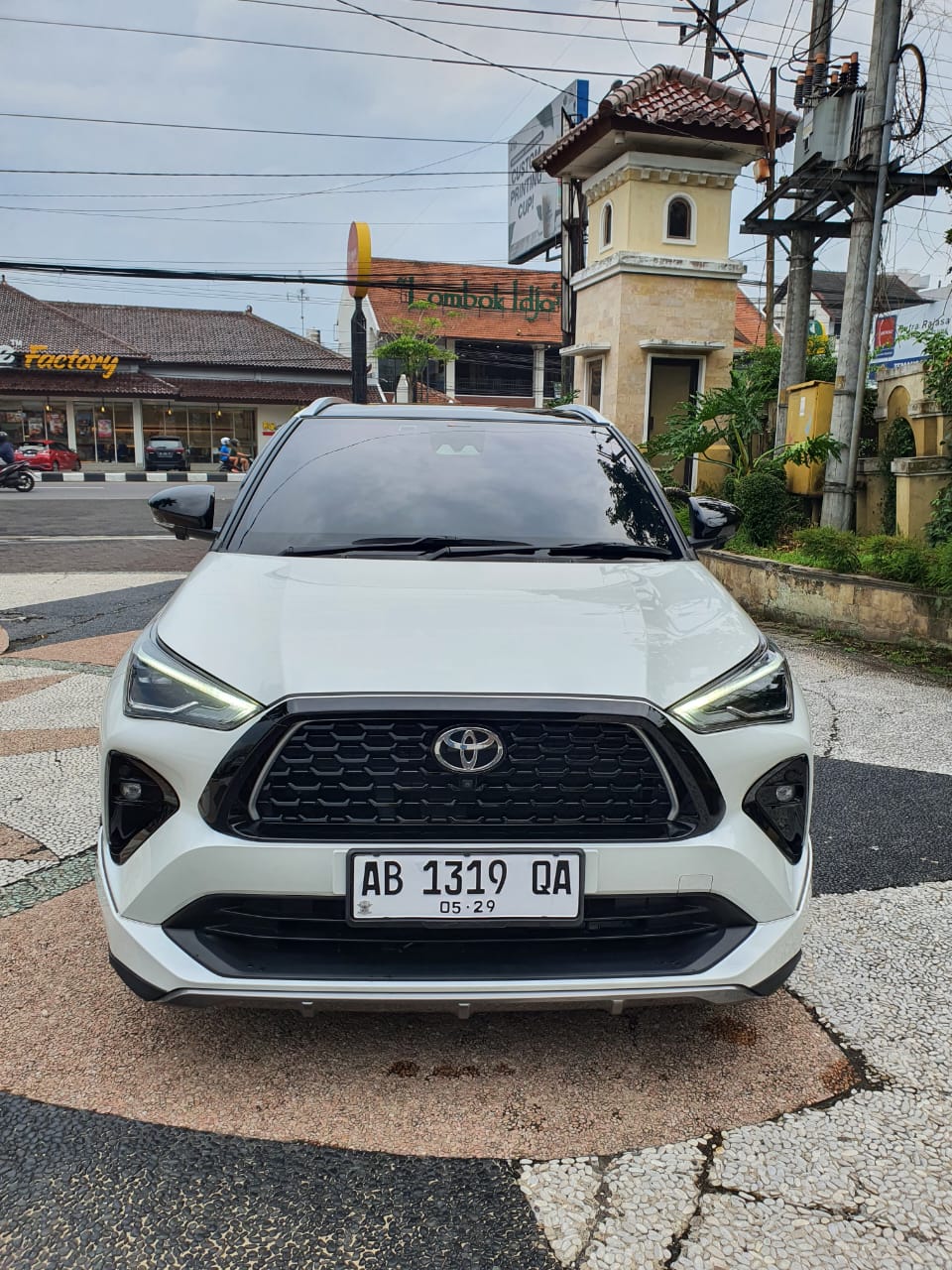 Second Hand 2024 Toyota Yaris Cross 1.5 S CVT With GR Parts Aero Package Second Hand 2024 Toyota Yaris Cross 1.5 S CVT With GR Parts Aero Package