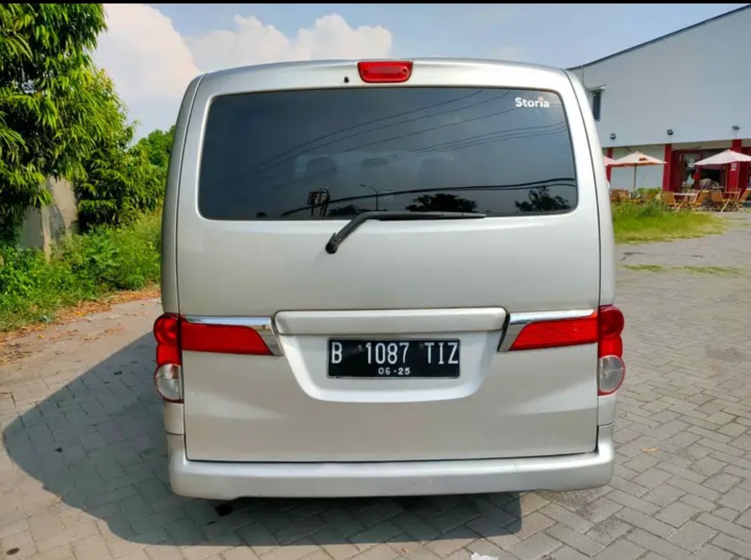 2014 Nissan Evalia SV M/T 2014 Nissan Evalia SV M/T