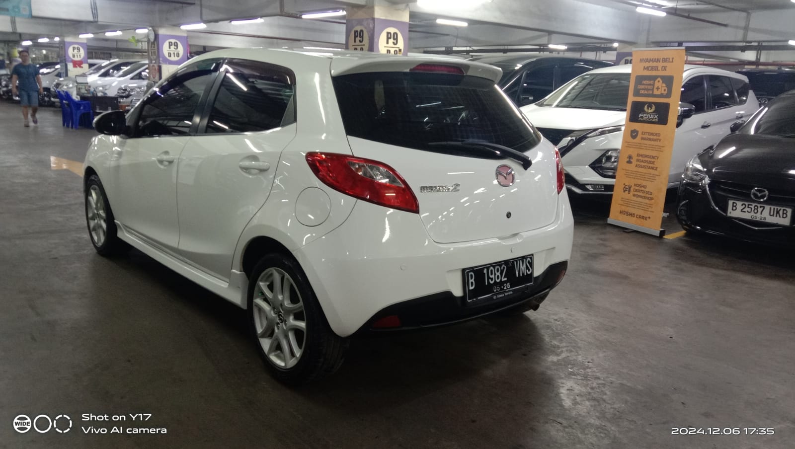 2012 Mazda 2 Hatchback 2012 Mazda 2 Hatchback