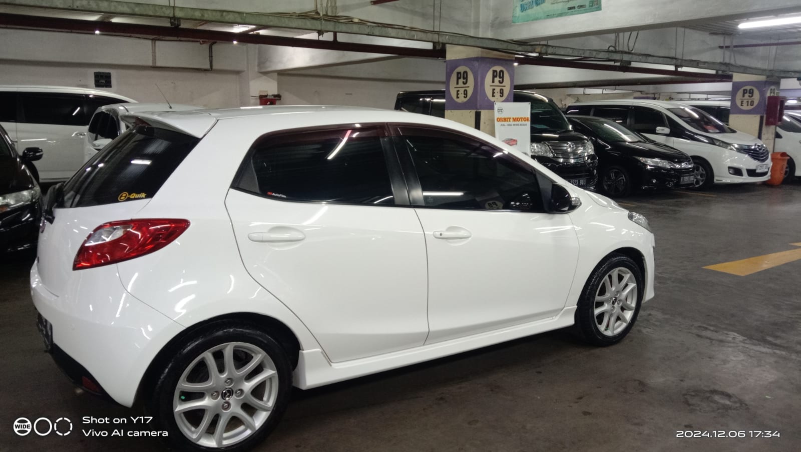 2012 Mazda 2 Hatchback 2012 Mazda 2 Hatchback