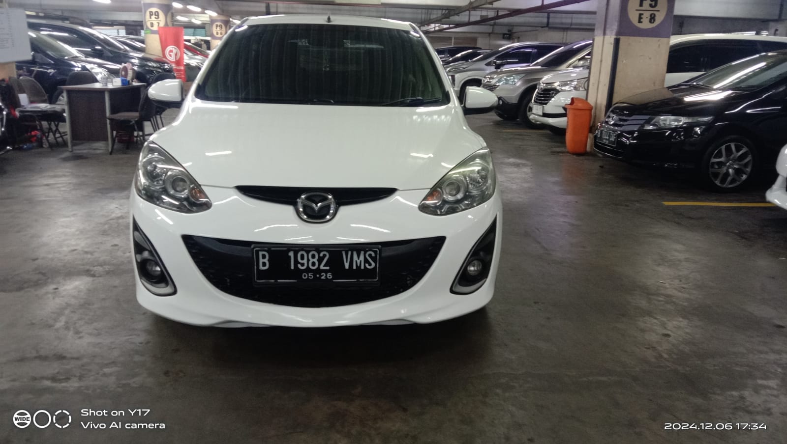 2012 Mazda 2 Hatchback 2012 Mazda 2 Hatchback