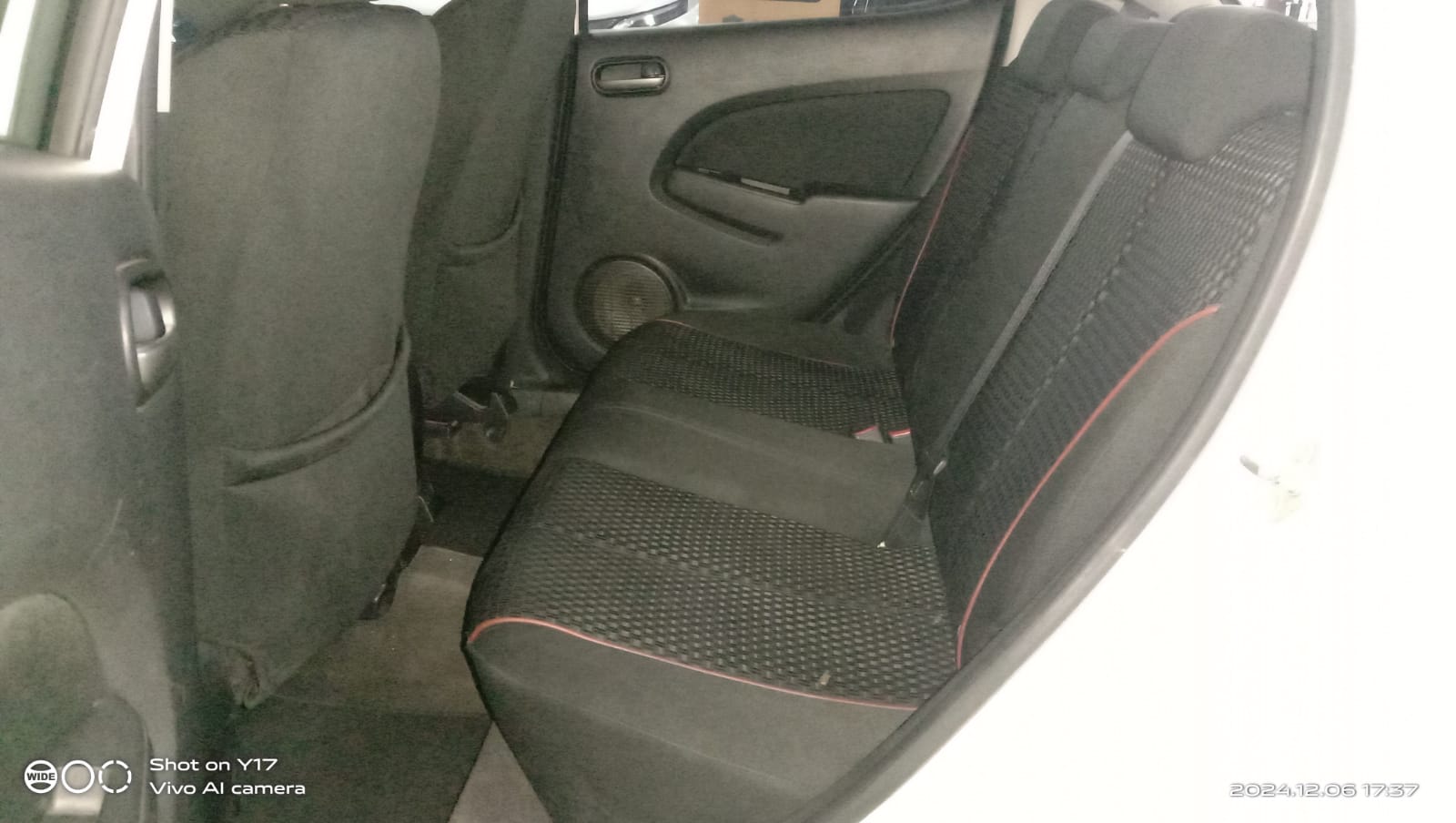 2012 Mazda 2 Hatchback 2012 Mazda 2 Hatchback