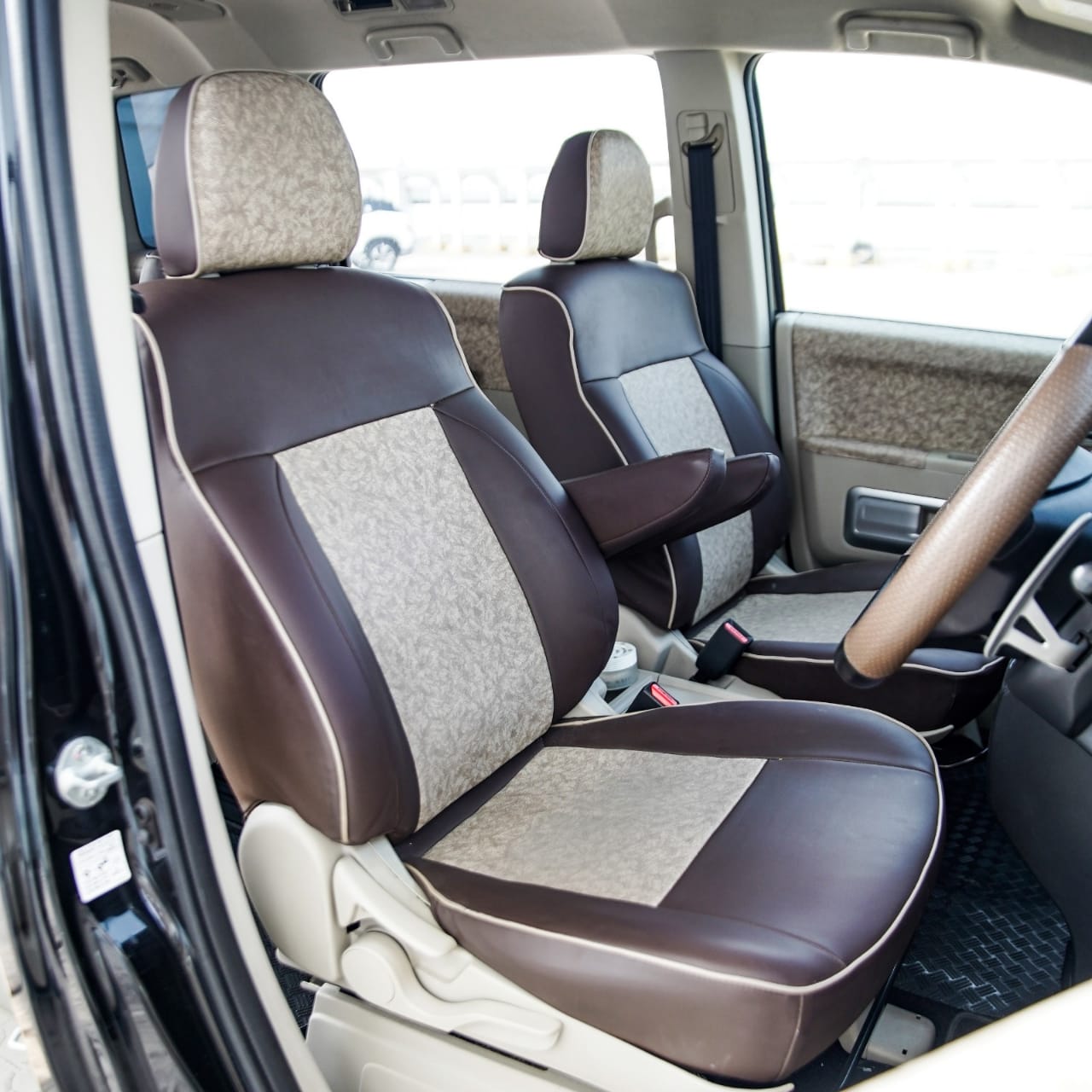 2015 Mitsubishi Delica 2015 Mitsubishi Delica