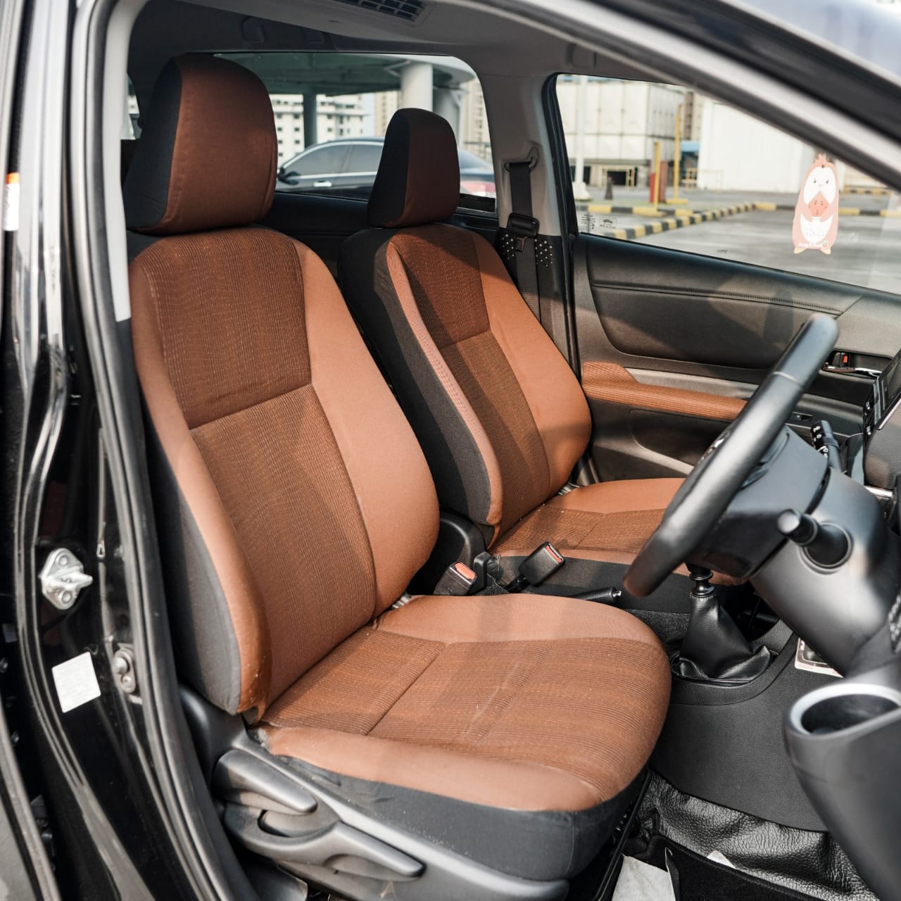 2017 Toyota Sienta 2017 Toyota Sienta