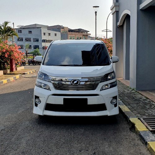 2013 Toyota Vellfire 2013 Toyota Vellfire