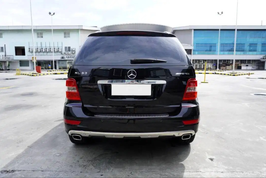 2010 Mercedes Benz ML-Class 2010 Mercedes Benz ML-Class