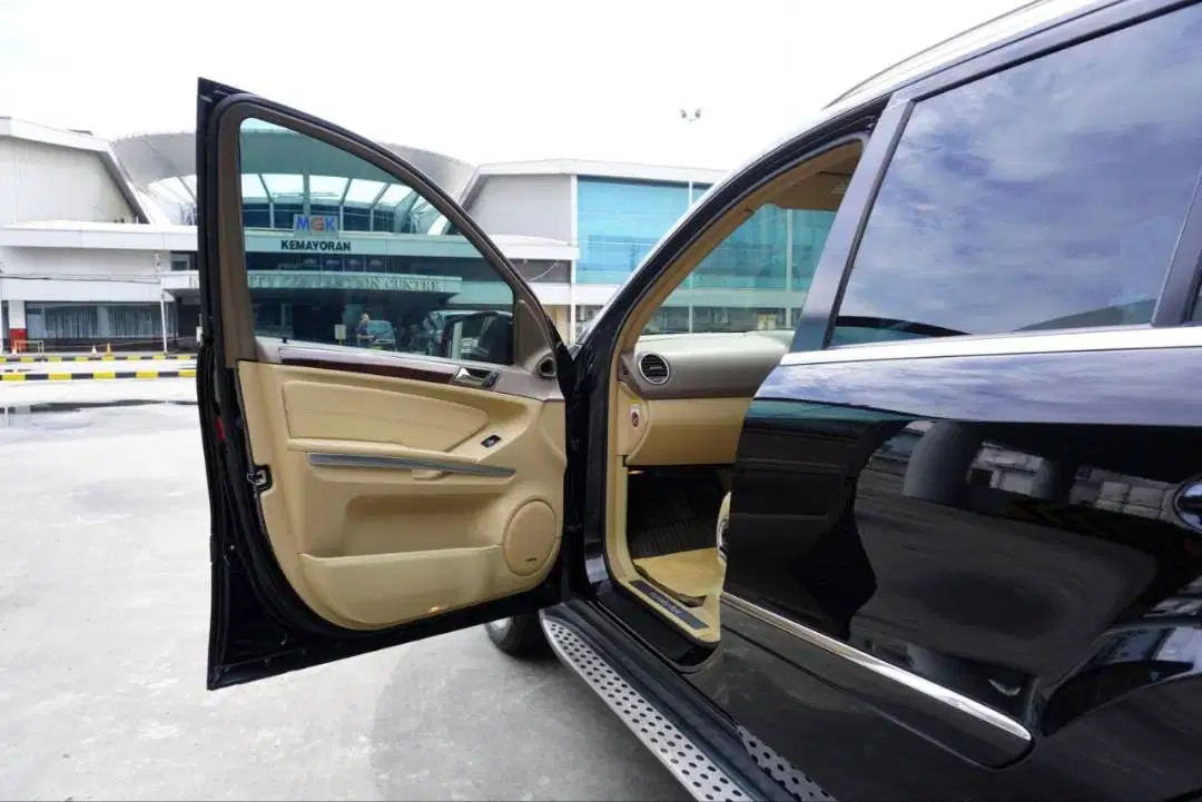 2010 Mercedes Benz ML-Class 2010 Mercedes Benz ML-Class